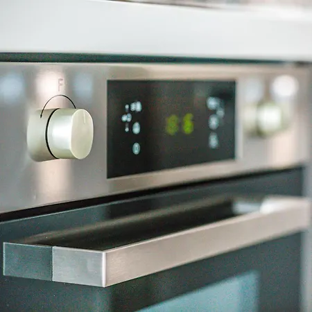 Premium 4 Etoiles, Spacieux Avec Sauna Et Exterieur *