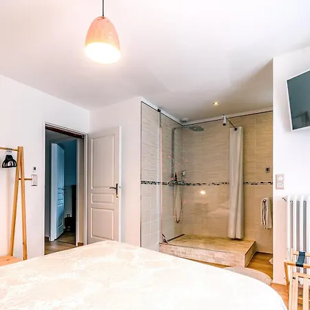 Premium 4 Etoiles, Spacieux Avec Sauna Et Exterieur Apartment *