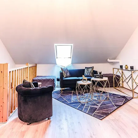 Premium 4 Etoiles, Spacieux Avec Sauna Et Exterieur Apartment *