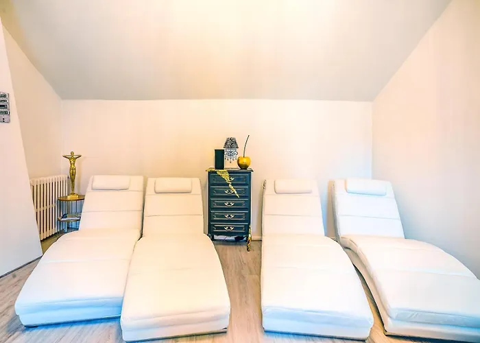 Premium 4 étoiles, Spacieux Avec Sauna Et Extérieur